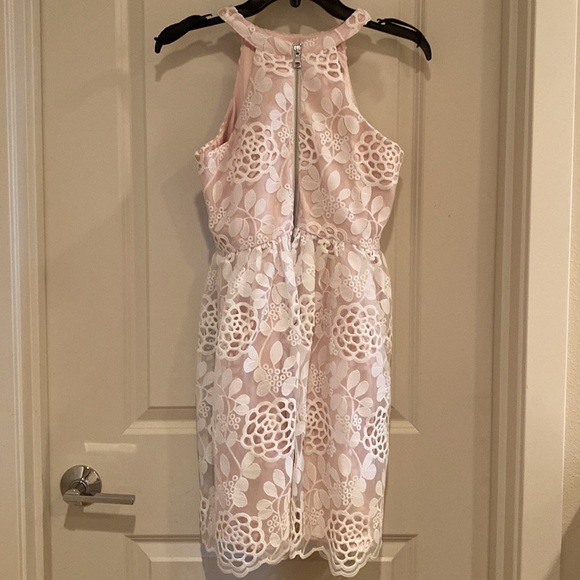 💕Bardot Junior cute pink floral dress🌸 - Picture 2 of 2